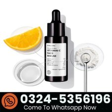 Vitamin C Face Serum  30ml For Bright & Radiant Skin With Vitamin C & Lemon in Pakistan